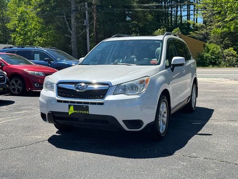 Used 2014 Subaru Forester 2.5i Premium w/ All-Weather Package AWD/4WD image 2