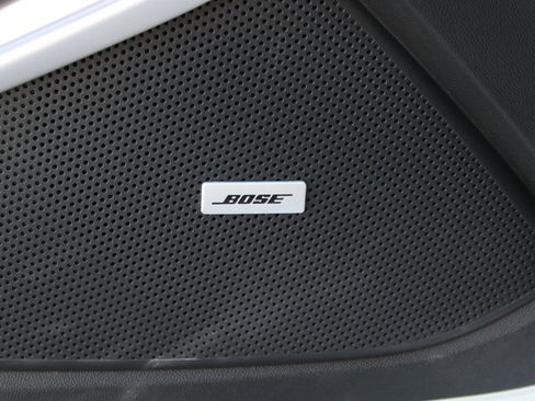 Used 2018 Chevrolet Camaro SS RWD image 22