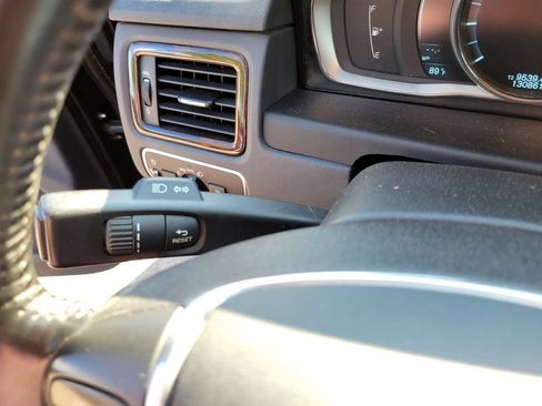 Used 2014 Volvo XC70 T6 AWD/4WD image 26