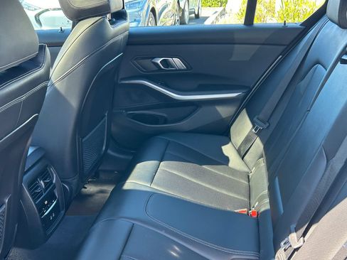 Used 2023 BMW 330i Sedan w/ Premium Package RWD image 30