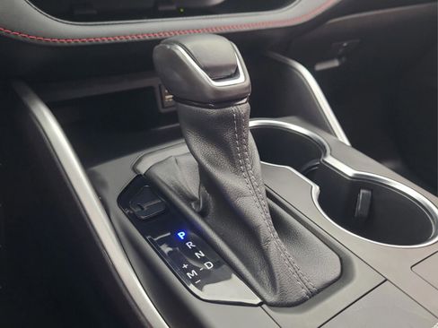 Certified 2023 Toyota Highlander XSE image 17