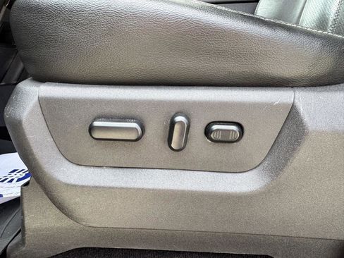 Used 2015 Ford F250 Lariat w/ Lariat Ultimate Package image 8