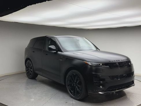 New 2026 Land Rover Range Rover Sport Dynamic SE AWD/4WD image 8