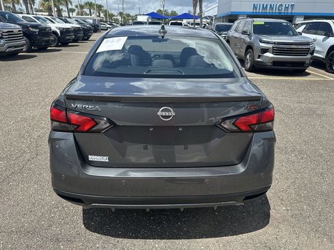 Used 2024 Nissan Versa SR FWD image 15