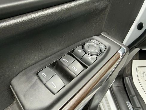 Used 2019 GMC Sierra 1500 SLT w/ SLT Premium Plus Package image 13