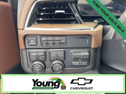 New 2026 Chevrolet Suburban High Country image 27