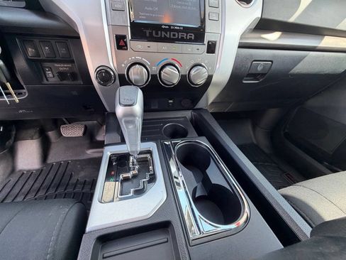 Used 2019 Toyota Tundra SR5 AWD/4WD image 28