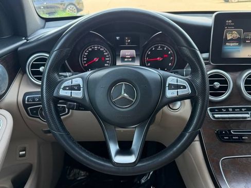 Used 2018 Mercedes-Benz GLC 300 4MATIC image 8