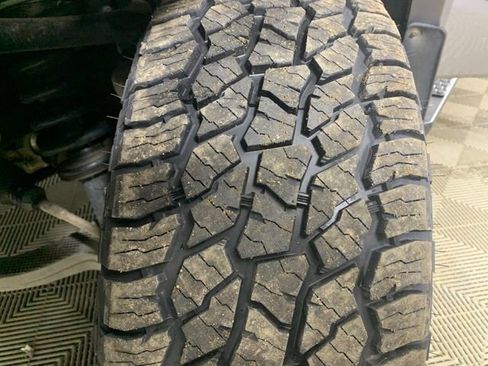 Used 2020 RAM 1500 Laramie AWD/4WD image 32