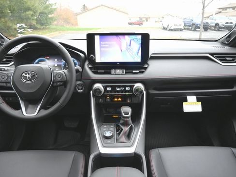 New 2025 Toyota RAV4 XSE image 19