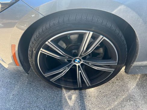 Certified 2023 BMW 330i Sedan w/ Premium Package image 3