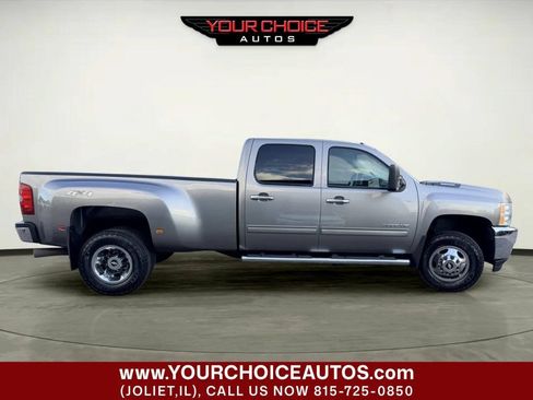 Used 2012 Chevrolet Silverado 3500 LT w/ Interior Plus Package AWD/4WD image 8