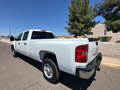 Used 2014 Chevrolet Silverado 2500 W/T RWD image 2