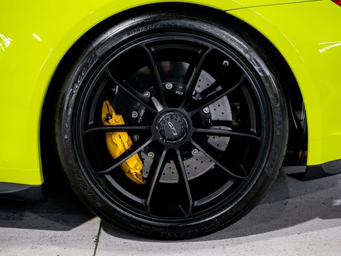 Used 2018 Porsche 911 GT3 image 43