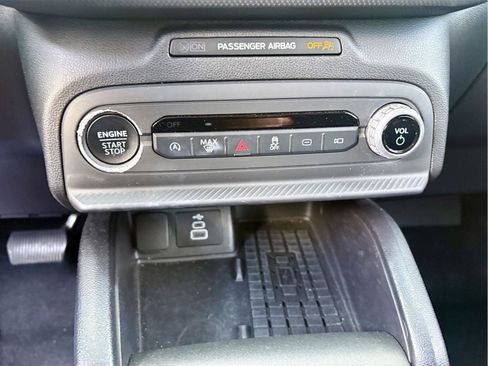 Used 2025 Ford Bronco Sport Outer Banks AWD/4WD image 18
