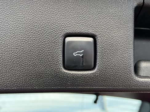 Certified 2023 Ford Escape ST-Line Select w/ Tech Pack #2 image 36