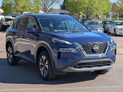 Used 2023 Nissan Rogue SV AWD/4WD image 8