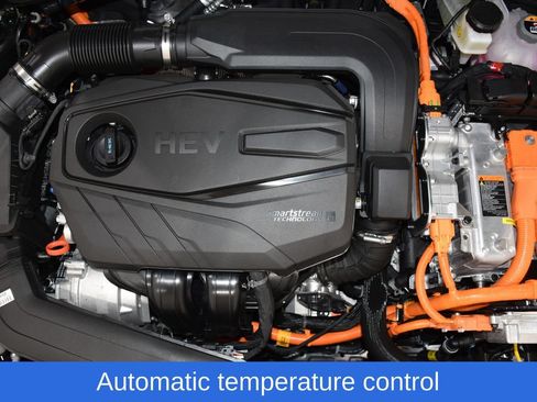 New 2025 Hyundai Sonata Limited FWD image 7