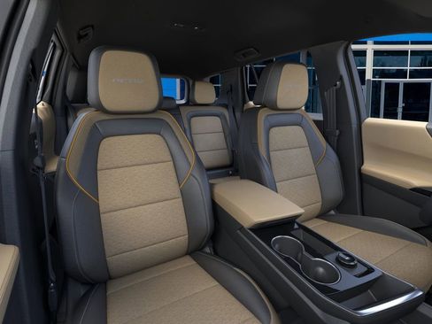 New 2026 Chevrolet Equinox ACTIV w/ Convenience Package III image 17