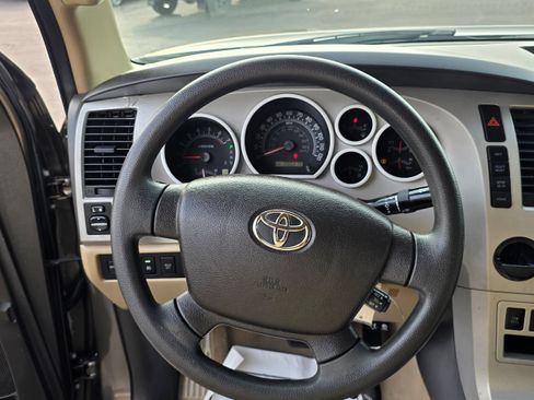 Used 2009 Toyota Tundra Crew Max Limited 5.7L image 16