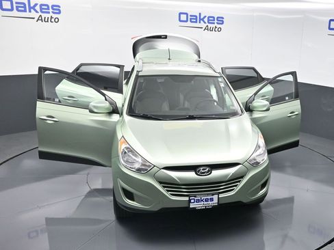 Used 2011 Hyundai Tucson GLS image 54