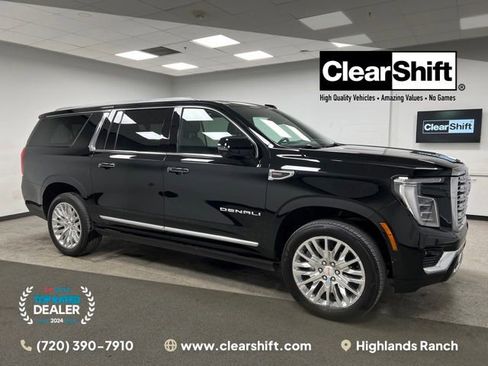 Used 2025 GMC Yukon XL Denali image 1