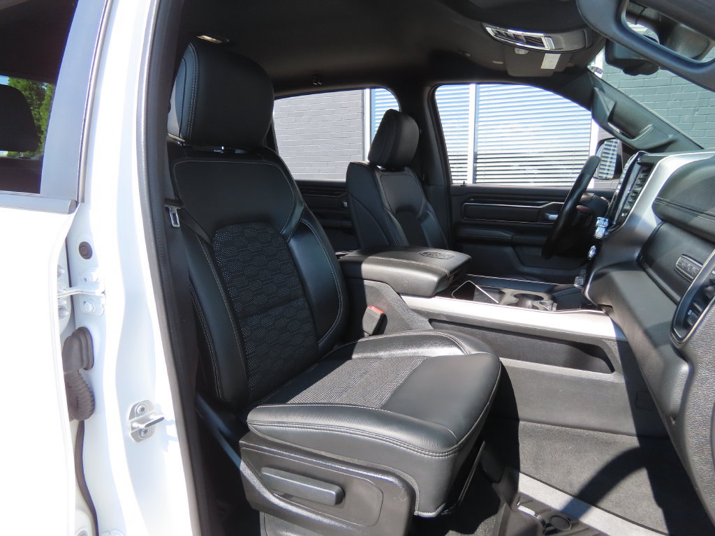 Used 2020 RAM 1500 Sport w/ Level 2 Equipment Group AWD/4WD image 33