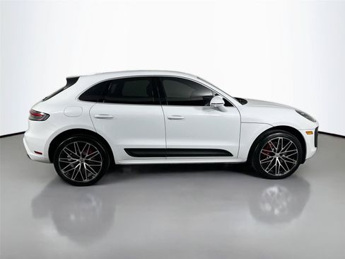 Certified 2026 Porsche Macan S AWD/4WD image 8