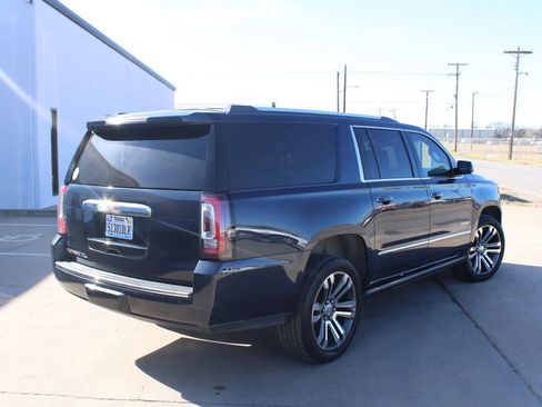 Used 2017 GMC Yukon XL Denali w/ Open Road Package RWD image 4