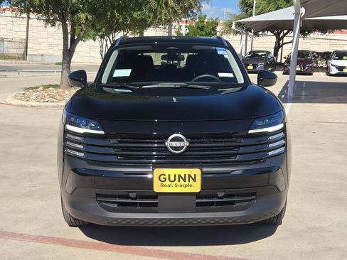 New 2026 Nissan Kicks SV image 8