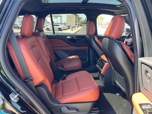 New 2026 Lincoln Aviator Reserve w/ Jet Appearance Package AWD/4WD image 27
