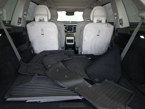 Used 2024 Volvo XC90 B6 Plus w/ Protection Package Premier AWD/4WD image 11