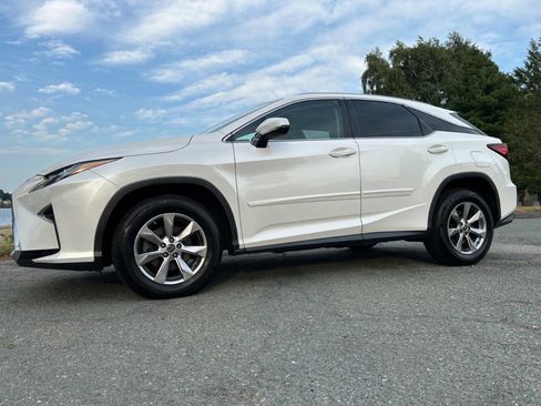 Used 2019 Lexus RX 350 AWD w/ Navigation Package image 32