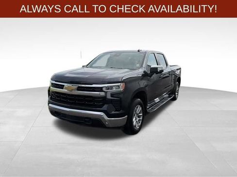 Used 2022 Chevrolet Silverado 1500 LT w/ Max Trailering Package AWD/4WD image 3