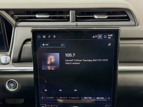 Used 2025 GMC Terrain Elevation image 21