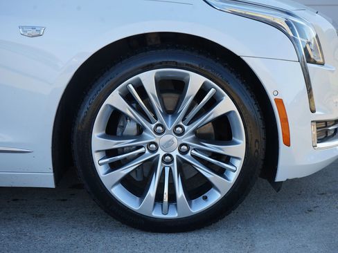 Used 2018 Cadillac CT6 Platinum image 4