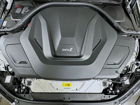 Used 2025 BMW i4 xDrive40i image 35