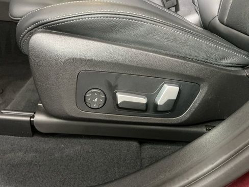 Certified 2023 BMW X4 xDrive30i w/ M Sport Package image 21