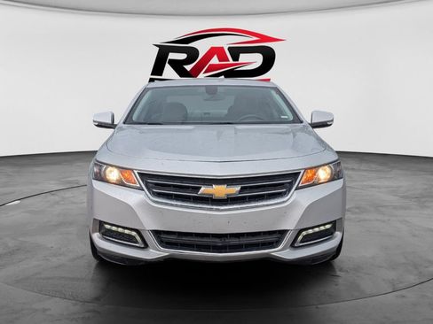 Used 2019 Chevrolet Impala LT FWD image 7