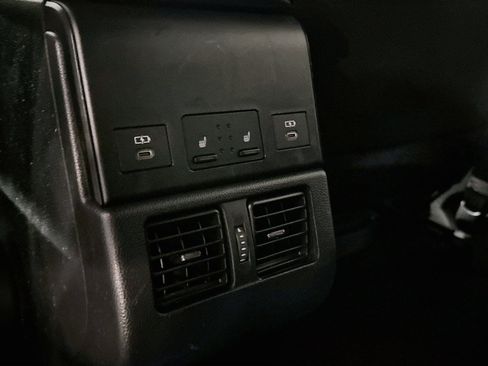 Used 2023 Subaru Solterra AWD image 27
