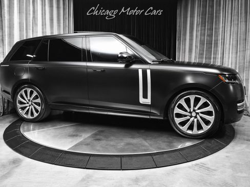 Used 2024 Land Rover Range Rover Long Wheelbase Autobiography AWD/4WD image 6
