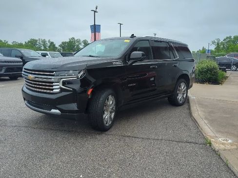 Used 2022 Chevrolet Tahoe High Country AWD/4WD image 5
