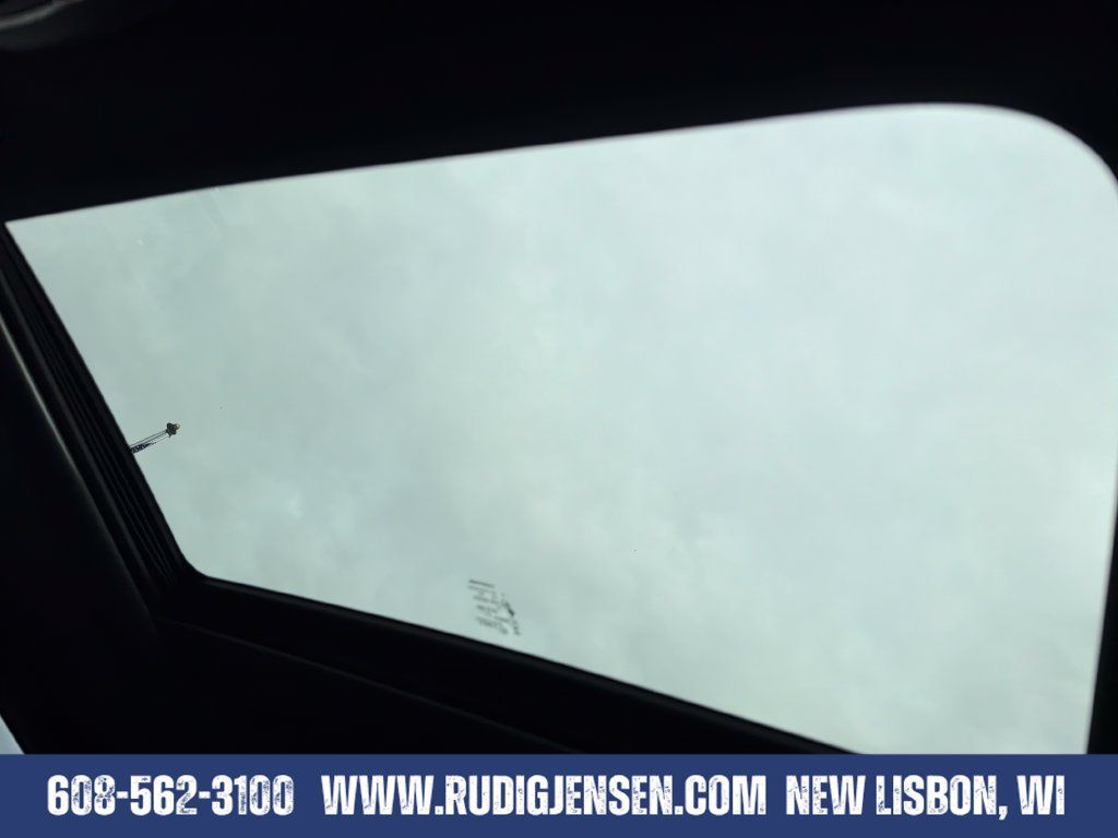 Used 2022 Jeep Grand Cherokee Laredo X AWD/4WD image 21