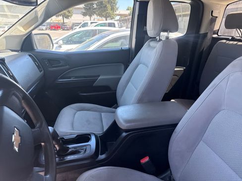 Used 2019 Chevrolet Colorado W/T RWD image 13