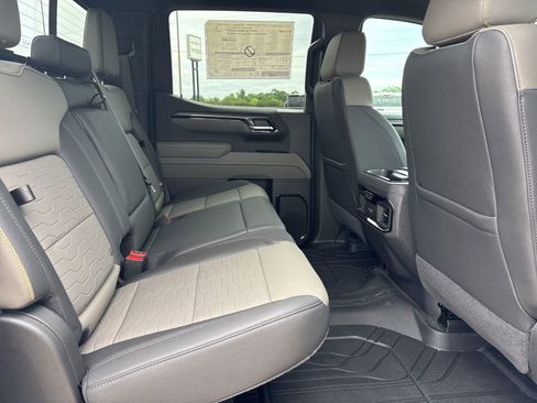 New 2026 Chevrolet Silverado 1500 ZR2 AWD/4WD image 19
