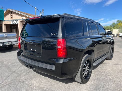 Used 2015 Chevrolet Tahoe LT w/ Luxury Package AWD/4WD image 5