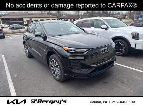 Used 2025 Audi Q6 e-tron Premium w/ Convenience Package image 2