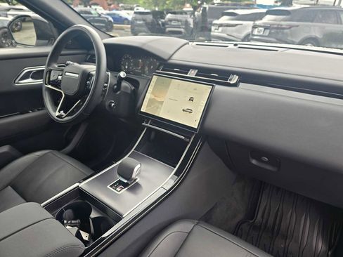 Used 2026 Land Rover Range Rover Velar Dynamic SE AWD/4WD image 12