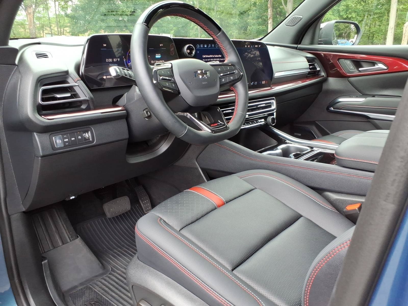 Used 2026 Chevrolet Traverse RS w/ LPO, Floor Liner Package AWD/4WD image 15