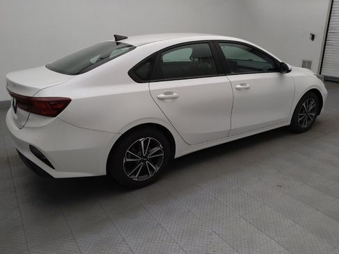 Used 2022 Kia Forte LXS image 10